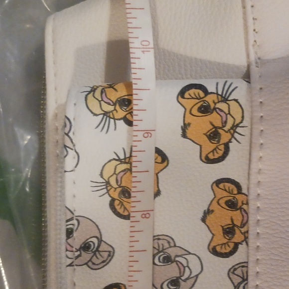 Disney Lion King Cosmetic Bags - Picture 14 of 16